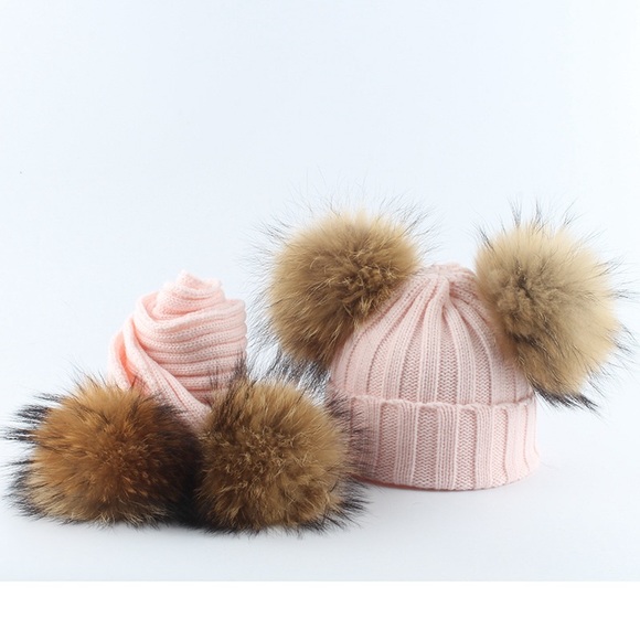 Pink Baby Hat & Scarf set with real fur decor - Picture 3 of 5